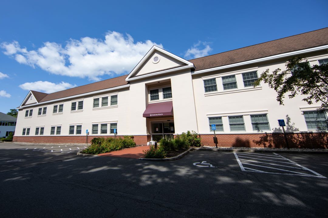 1500 Post Rd   Darien 0003