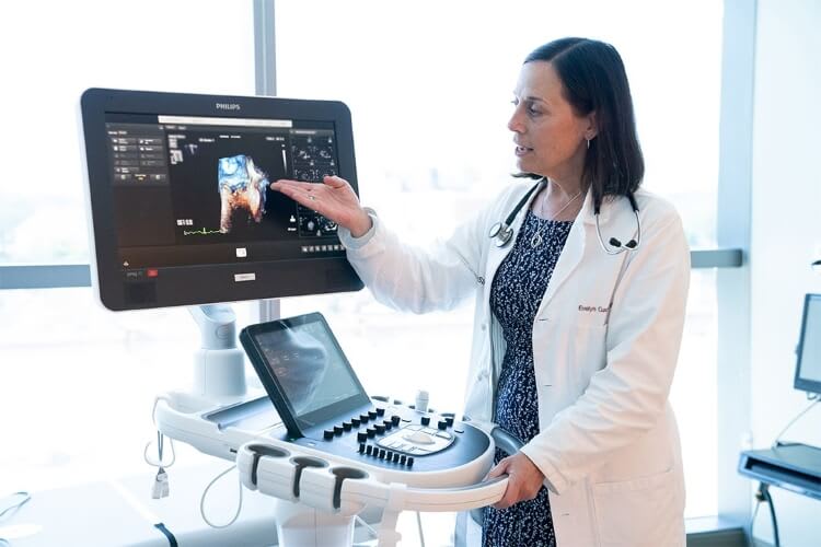 3D echocardiogram machine