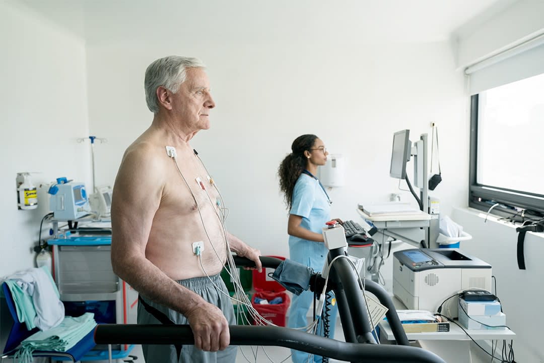 Man getting stress test